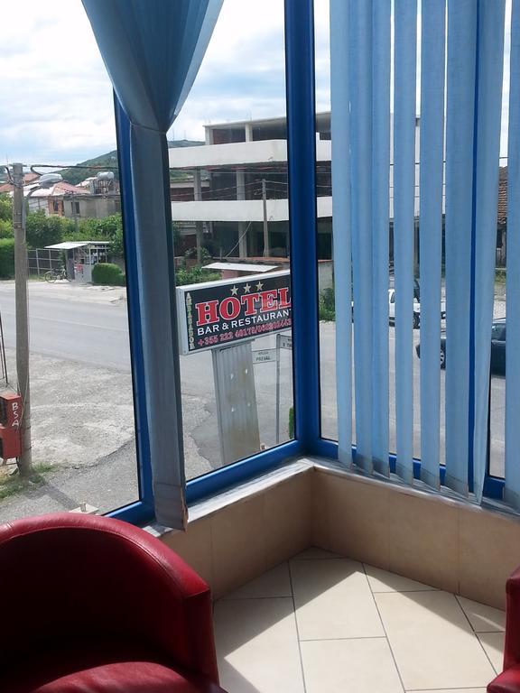 Hotel Ambasador Bahçallëk Dış mekan fotoğraf